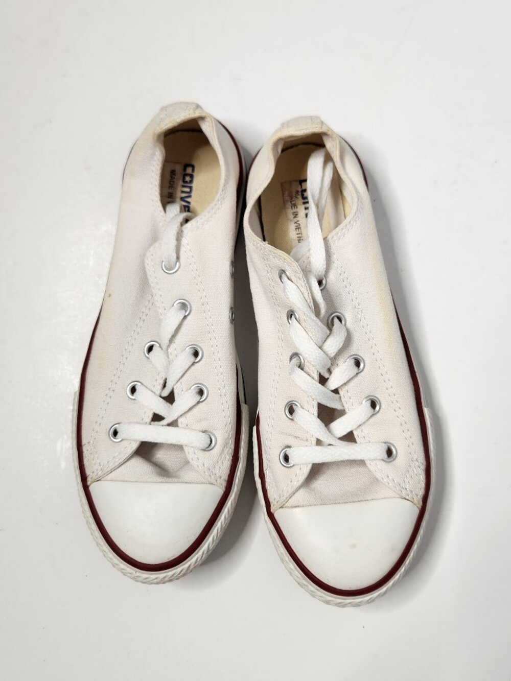 Converse Size Kids 3 / Women 5-5.5 / EUR 35 Low Top Sneakers